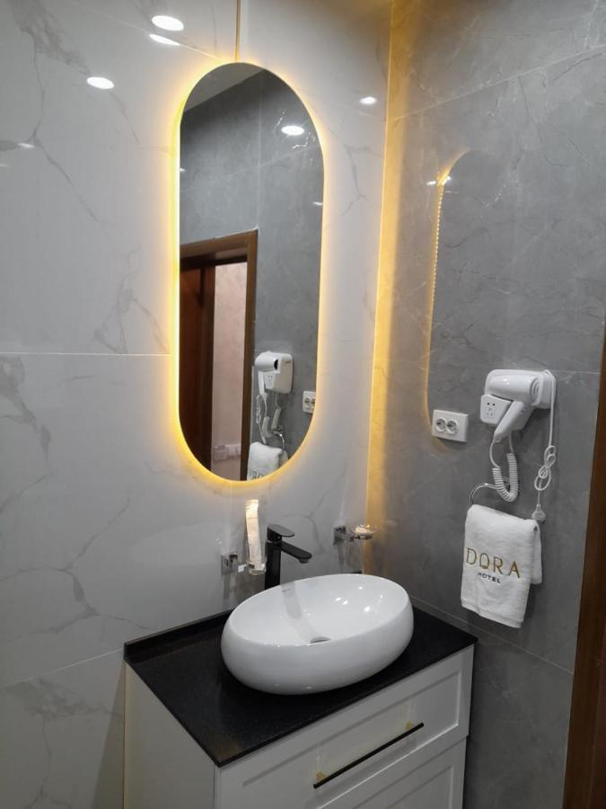 Dora Hotel ชุมเกนท์ ภายนอก รูปภาพ